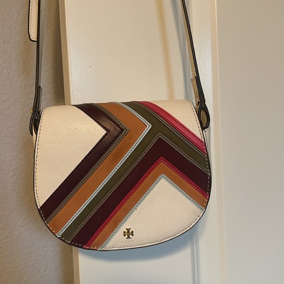 Stylish Multicolor Tori Burch Crossbody Bag - Picture 4 of 4